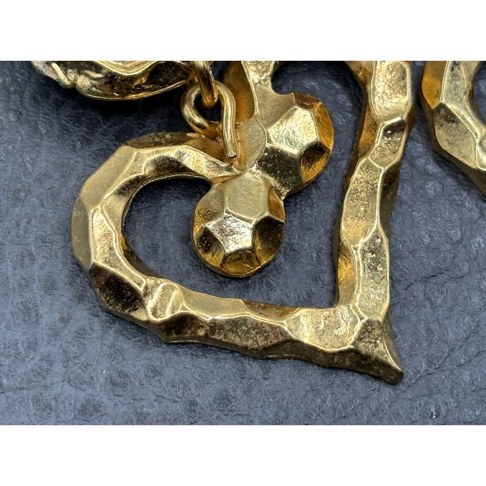 Vintage Made In France 80s Hammered Massive Heart Dangle Clip Earrings Runway - Picture 12 of 16